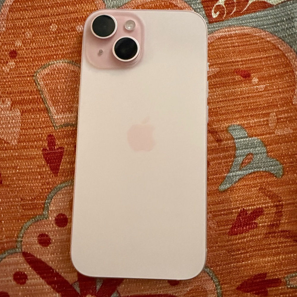 Iphone 15 regular 128 gb